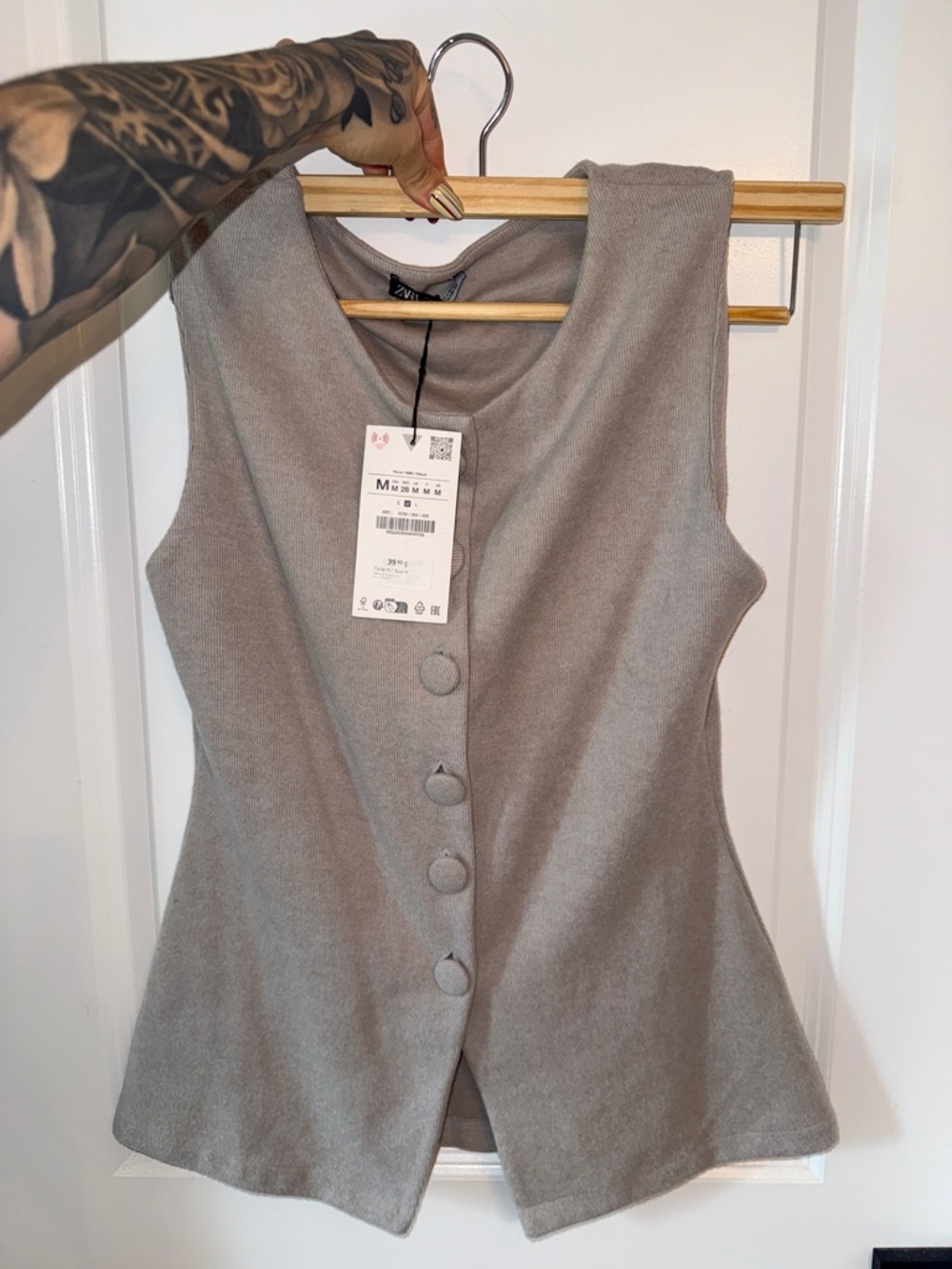 Zara Taupe Sleeveless Button-Front Tunic
